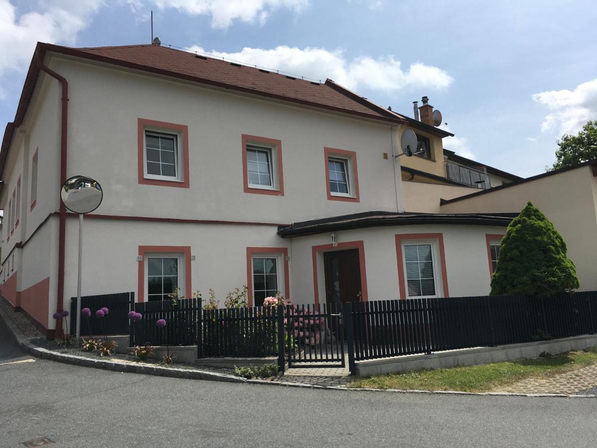 Apartmán Pod Synagogou Humpolec Kültér fotó